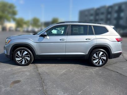 Used 2025 Volkswagen Atlas SE
