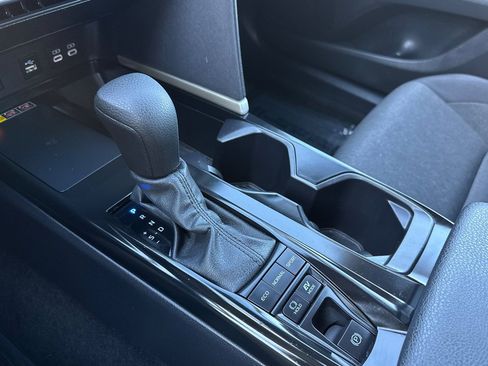 Certified 2025 Toyota Camry LE image 21