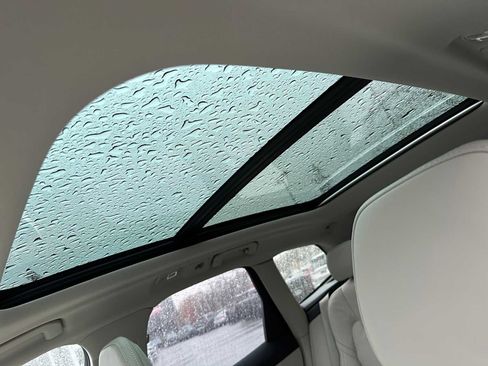 New 2026 Volvo XC60 B5 Ultra w/ Protection Package Premier image 23