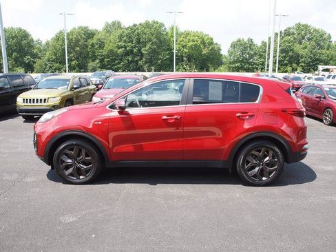 Used 2022 Kia Sportage LX w/ LX AWD Value Edition Package image 3