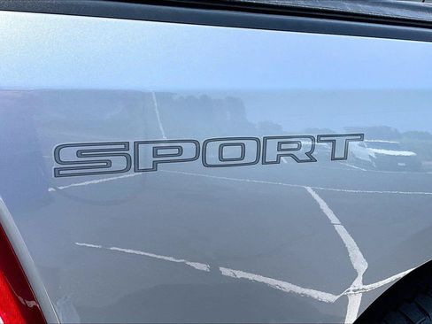 Used 2022 RAM 1500 Big Horn AWD/4WD image 9