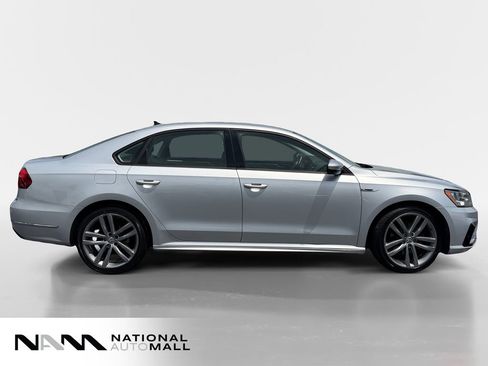 Used 2018 Volkswagen Passat 2.0T R-Line FWD image 6