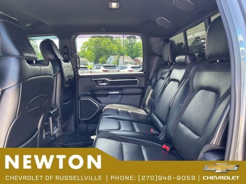 Used 2022 RAM 1500 Laramie AWD/4WD image 32