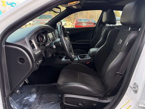 Used 2022 Dodge Charger Scat Pack image 16