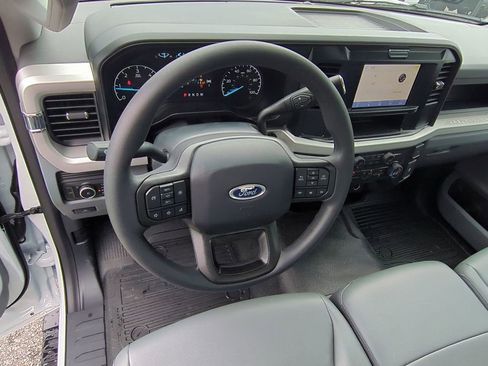 New 2025 Ford F350 XL w/ XL Chrome Package image 15