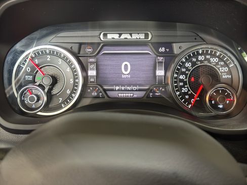 Used 2022 RAM 2500 Tradesman AWD/4WD image 26