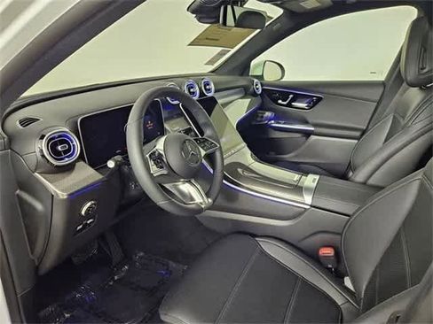 Certified 2025 Mercedes-Benz GLC 350e 4MATIC image 9