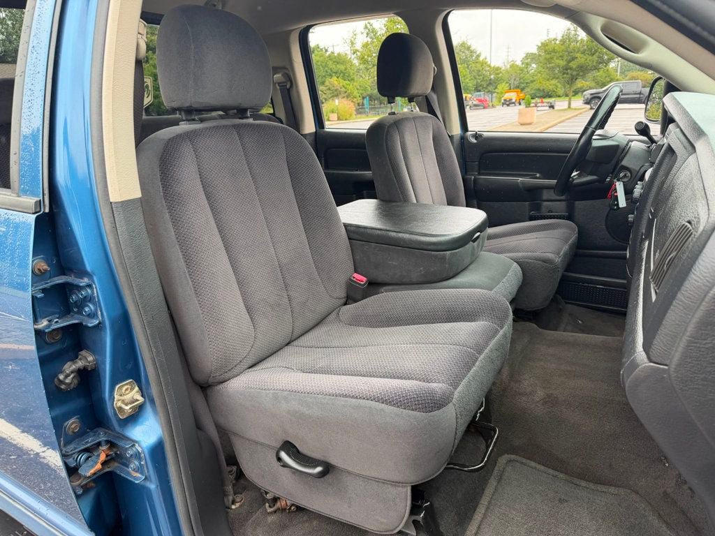 Used 2004 Dodge Ram 1500 Truck SLT w/ Sport Appearance Group AWD/4WD image 11