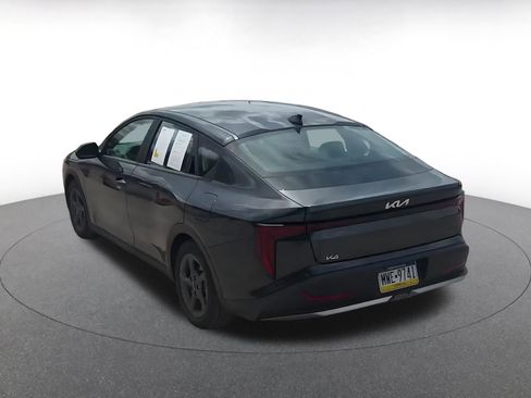 Used 2025 Kia K4 FWD image 11