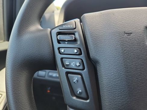 Used 2022 Nissan Frontier S w/ Technology Package RWD image 17