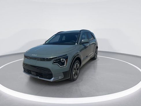 New 2026 Kia Niro Wind FWD image 4