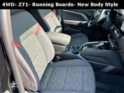 Certified 2025 Chevrolet Colorado Z71 w/ Technology Package image 28