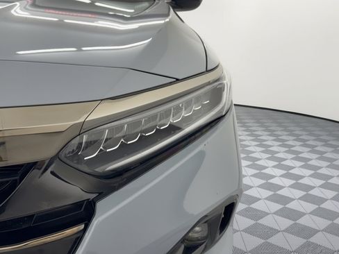 Used 2022 Honda Accord Sport Special Edition image 12