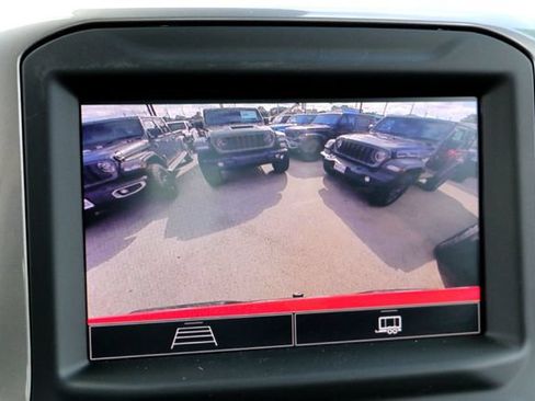 Used 2023 Chevrolet Silverado 1500 Custom Trail Boss AWD/4WD image 17