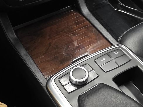 Used 2015 Mercedes-Benz GL 450 4MATIC image 43