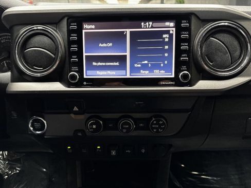 Used 2020 Toyota Tacoma TRD Sport w/ Technology Package RWD image 24