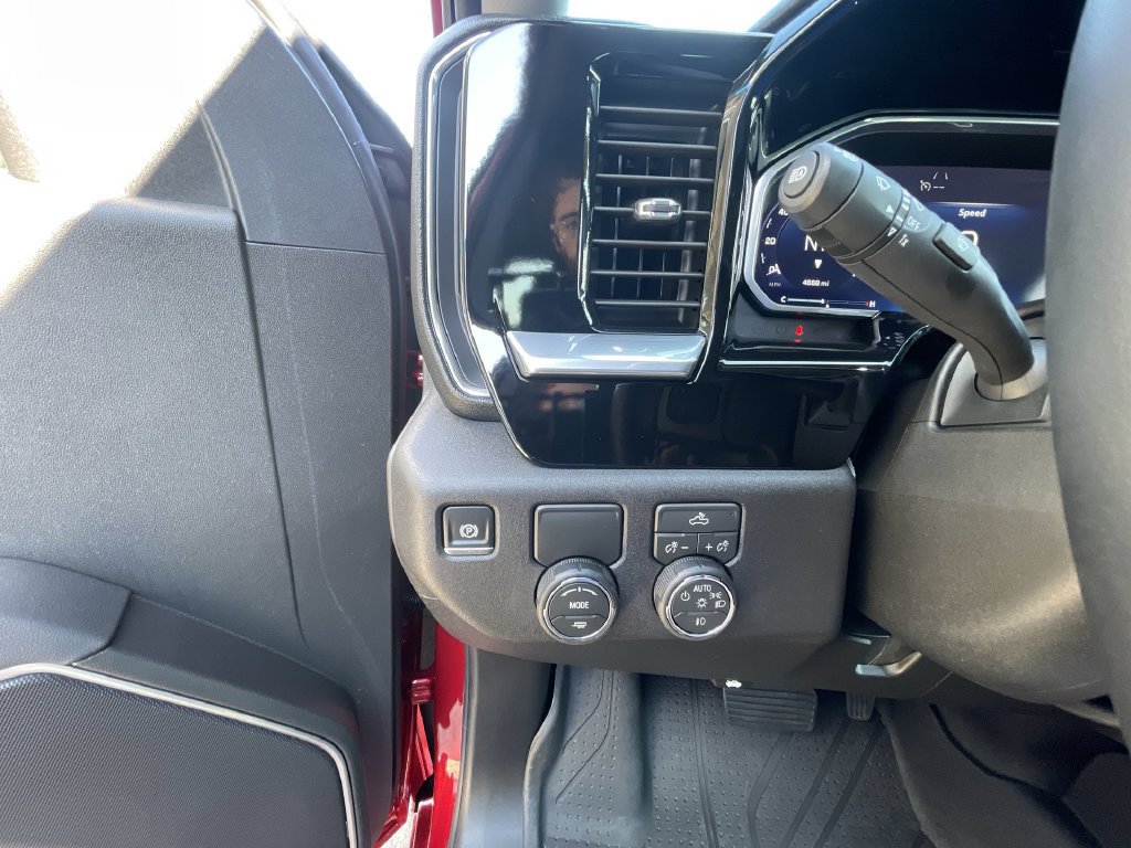 Certified 2026 Chevrolet Silverado 1500 RST w/ RST Select Package RWD image 17