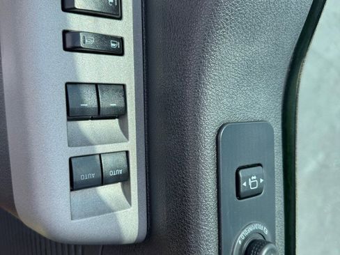 Used 2015 Ford F250 Lariat w/ FX4 Off-Road Package image 14