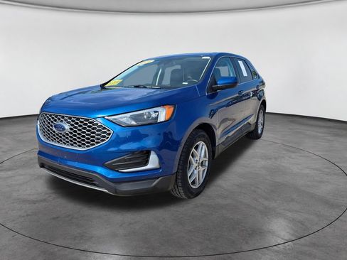 Used 2024 Ford Edge SEL AWD/4WD image 3
