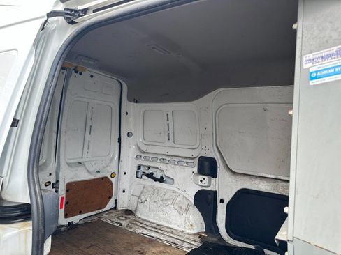 Used 2012 Ford Transit Connect XLT image 13