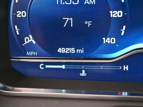 Used 2024 Chevrolet Suburban RST w/ Luxury Package AWD/4WD image 24