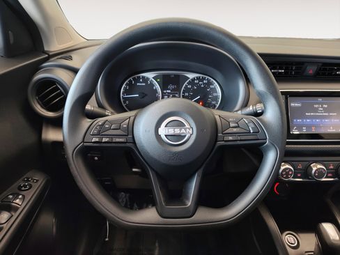 Certified 2024 Nissan Kicks S image 17