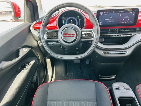 New 2024 FIAT 500 e (RED) image 11