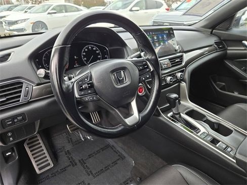Used 2021 Honda Accord Sport image 13