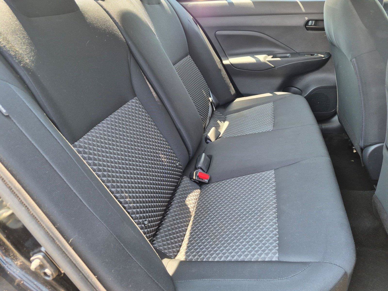 Used 2020 Nissan Versa S FWD image 19
