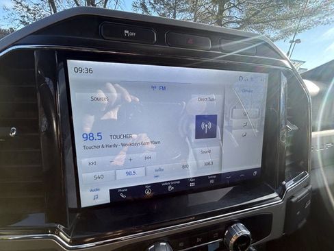 Used 2022 Ford F350 Lariat w/ Lariat Value Package image 14