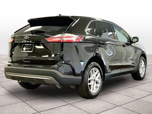 Used 2023 Ford Edge SEL w/ Convenience Package image 11