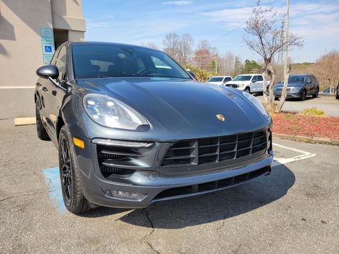 Used 2017 Porsche Macan GTS w/ Premium Package Plus image 3