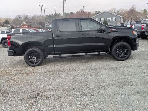New 2026 Chevrolet Silverado 1500 LT Trail Boss w/ Convenience Package II AWD/4WD image 9