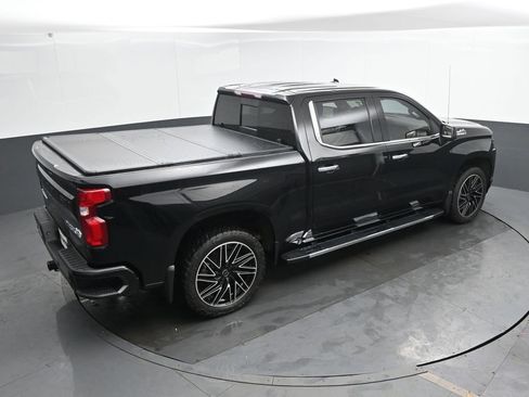 Used 2021 Chevrolet Silverado 1500 High Country image 35
