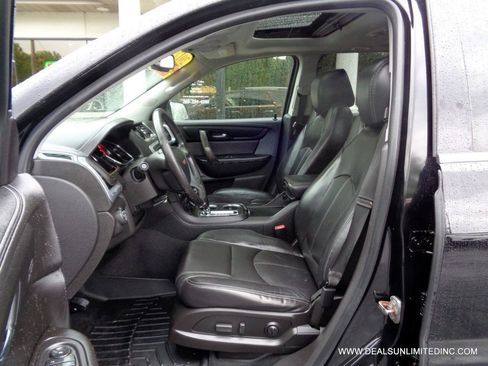Used 2017 GMC Acadia Limited SLT AWD/4WD image 9
