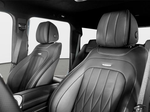 Used 2025 Mercedes-Benz G 63 AMG 4MATIC image 3