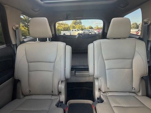 Used 2021 Honda Pilot Elite image 20