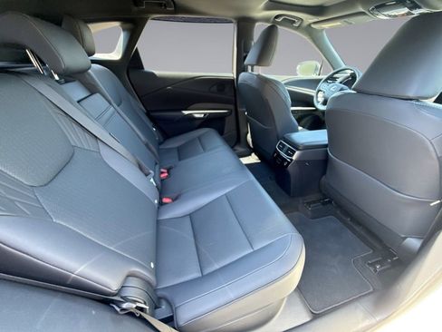 Used 2025 Lexus RX 350 Premium w/ Accessory Package (Z1) FWD image 17