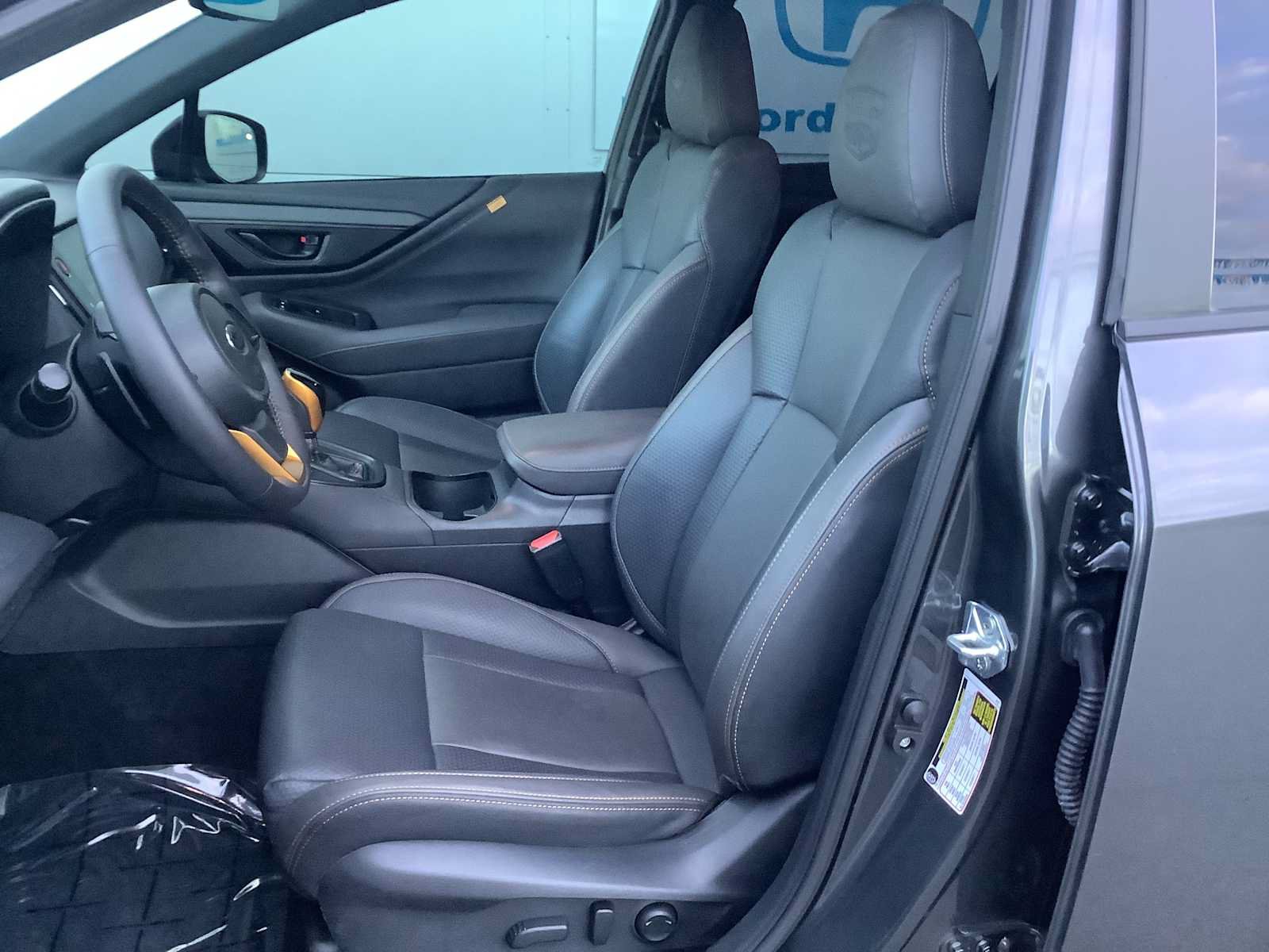 Used 2025 Subaru Outback Wilderness AWD/4WD image 11