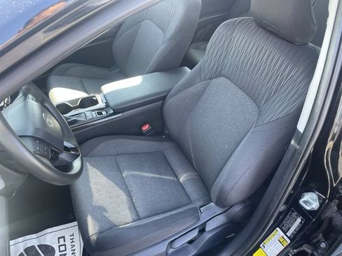 Used 2025 Toyota Camry LE FWD image 17