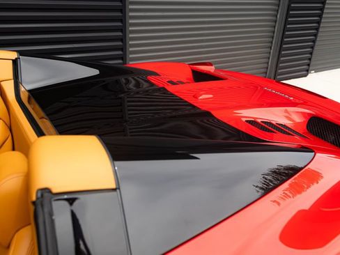 Used 2015 Ferrari 458 Spider RWD image 36