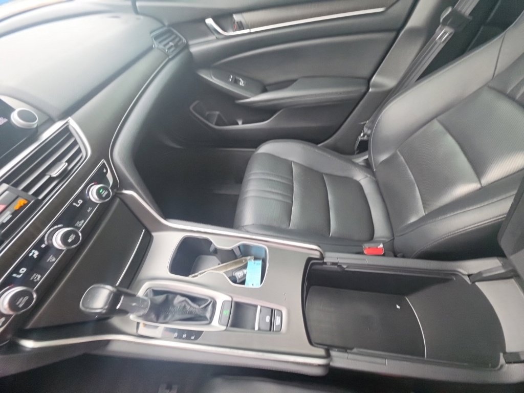 Certified 2019 Honda Accord EX-L image 23