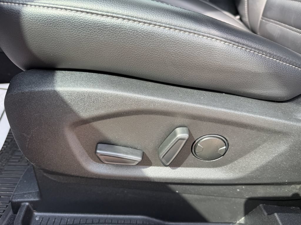 Used 2024 Ford Edge SEL w/ Convenience Package AWD/4WD image 19