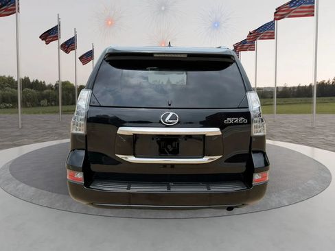 Used 2018 Lexus GX 460 Premium w/ Premium Package AWD/4WD image 10
