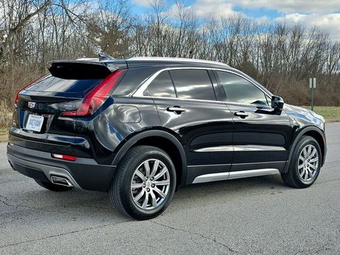 Used 2022 Cadillac XT4 Premium Luxury w/ Safety Alert Package image 37