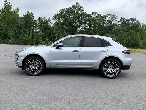 Used 2016 Porsche Macan S image 4