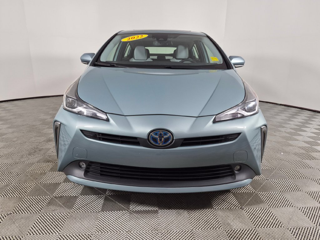 Used 2022 Toyota Prius Limited w/ Premium Convenience Package FWD image 8