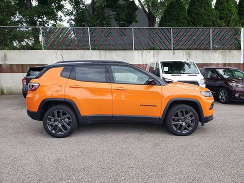 Used 2026 Jeep Compass Limited AWD/4WD image 4