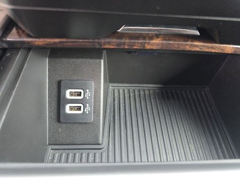 Used 2017 Ford F250 Platinum w/ Platinum Ultimate Package image 26