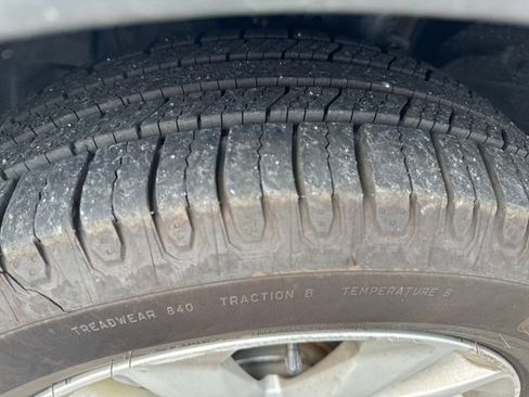 Used 2018 Nissan Rogue Sport SV w/ SV All-Weather Package image 24